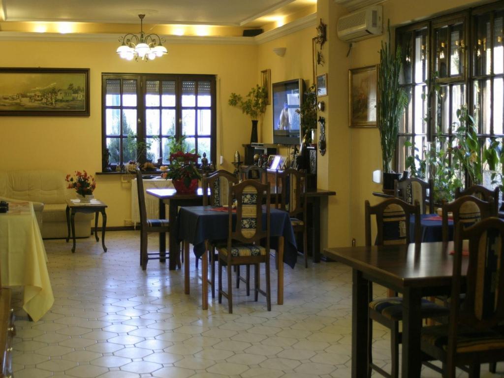 Pensjonat Rezydencja Parkowa Apartment Wroclaw Luaran gambar